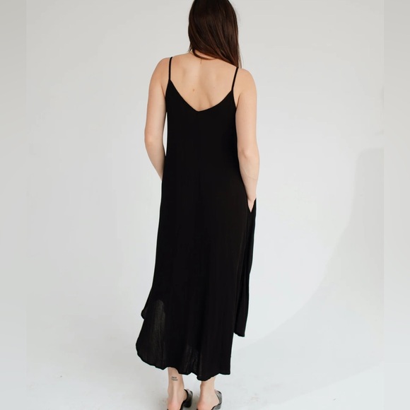 Kennedi Dress - Picture 3 of 4